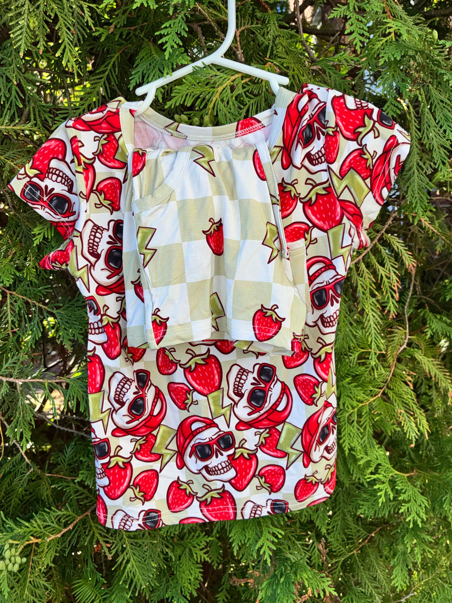 SkullBerry Pocket Tee Daywear Set